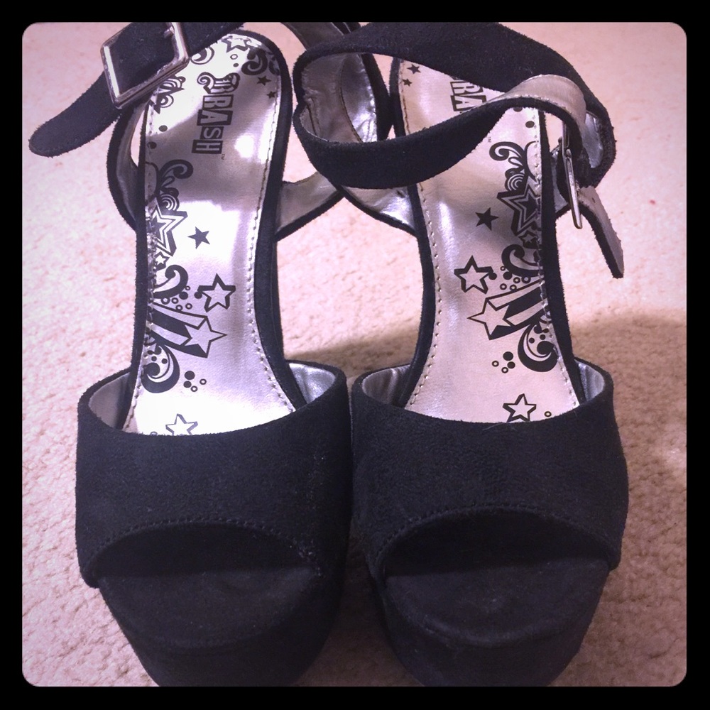 Sexy Brash Black High Heels